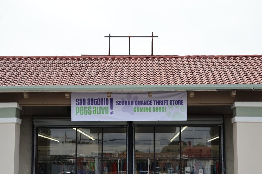 San Antonio Pets Alive thrift store opening soon.